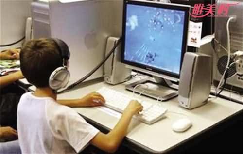 熊孩子骗母亲仅为玩游戏