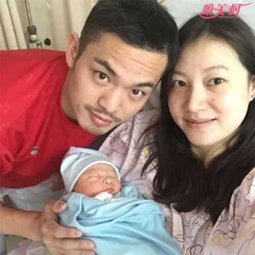 谢杏芳一家三口合影曝光 谢杏芳一家三口合影曝光
