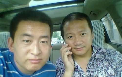 唐鉴军与好兄弟