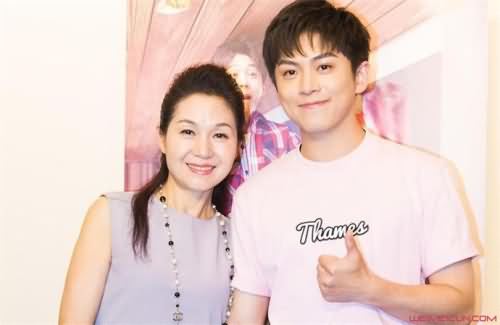 武艺妈妈做什么的 武艺妈妈做什么的