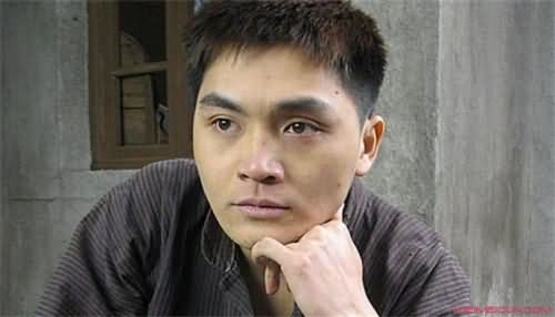 发仔记扮演者容晖