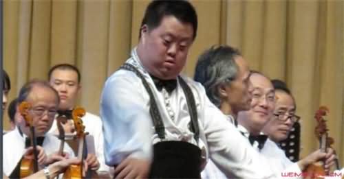 舟舟资料照片 舟舟资料照片