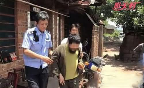 智障男被关猪圈37年 智障男被关猪圈37年