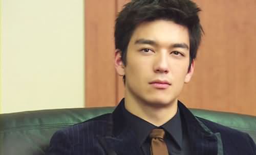 丹尼斯吴现任妻子是谁 丹尼斯吴现任妻子是谁