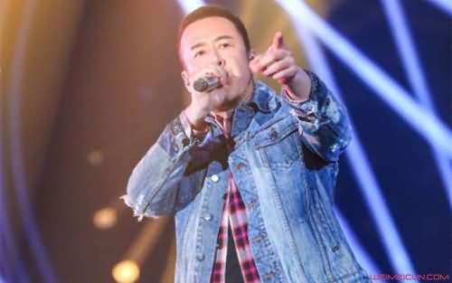 歌手杨坤片段被剪 歌手杨坤片段被剪