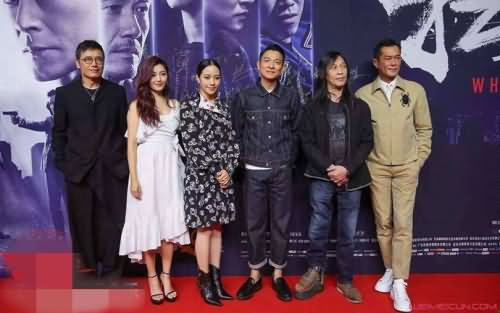 邱礼涛的脚怎么了 邱礼涛的脚怎么了
