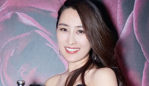 马苏眉毛脱落 素颜出镜妆前妆后大不同其近况被揭