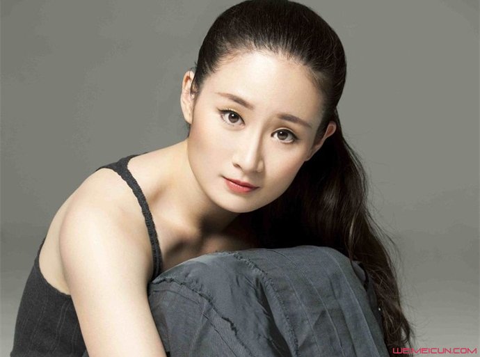 王小蒙喂奶