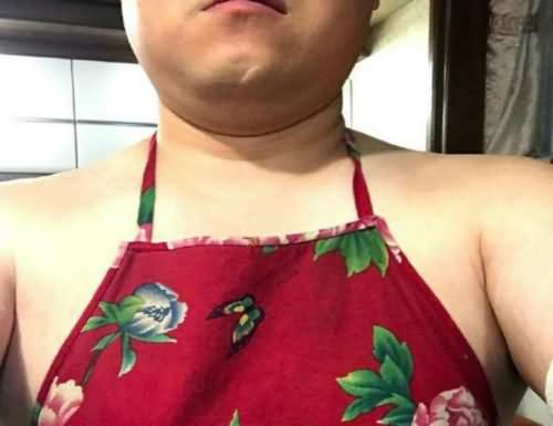 岳云鹏发辣眼自拍 岳云鹏发辣眼自拍