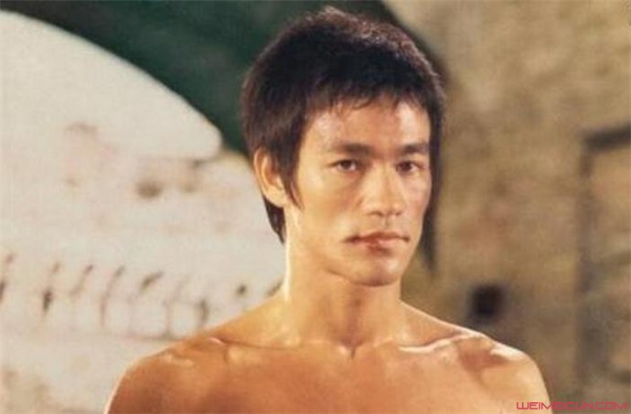 李小龙秒杀拳王阿里 李小龙秒杀拳王阿里