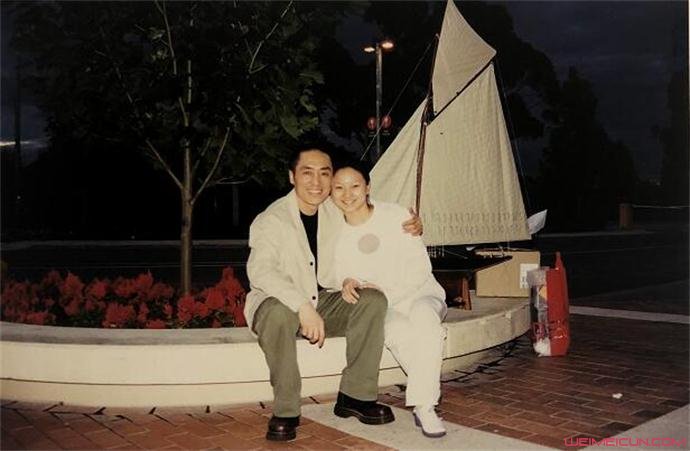 张艺谋陈婷夫妇旧照