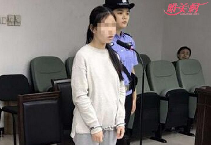 女生醉酒咬伤警察
