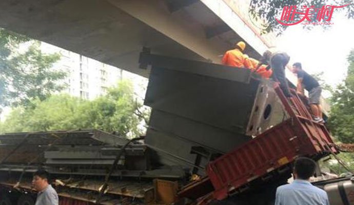 北京大货车卡桥 北京大货车卡桥