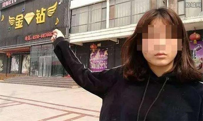 少女被骗KTV毒打