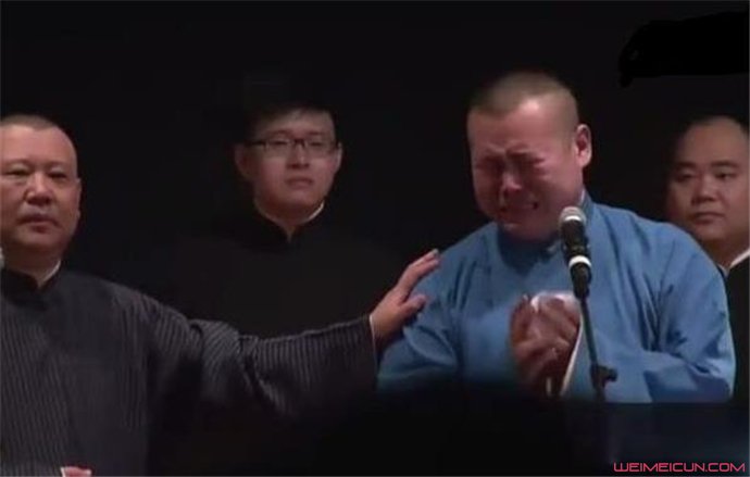 岳云鹏父亲去世演出怎么回事 岳云鹏父亲去世演出怎么回事