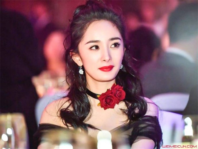 杨幂三围尺寸多少