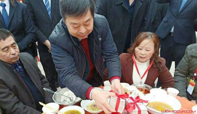 开直升机回村拜年