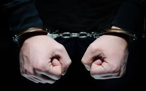 男子偷2元被刑拘 男子偷2元被刑拘