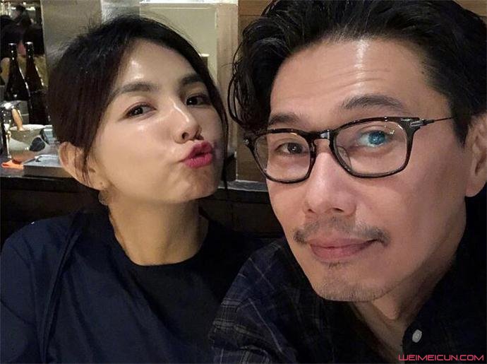陈嘉桦庆祝结婚七周年 陈嘉桦庆祝结婚七周年