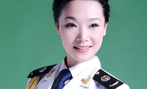 歌唱家吕薇的老公是谁 这个江南女子最终花落谁家
