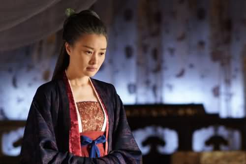清平乐太后为什么要穿衮服