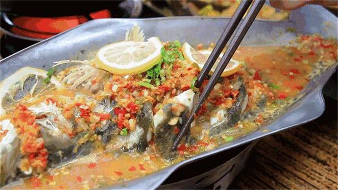 一家吃海鱼中毒 一家吃海鱼中毒