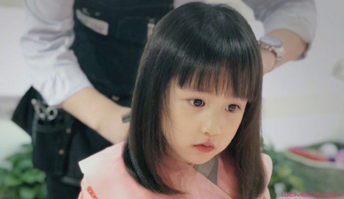 黄磊晒多妹新发型 黄磊晒多妹新发型