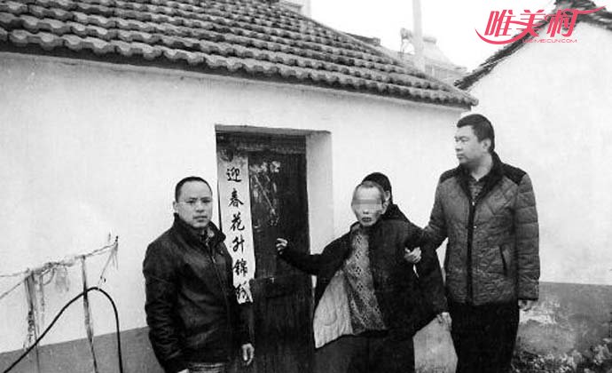 姐姐照顾弟弟60年被其砍死 姐姐照顾弟弟60年被其砍死
