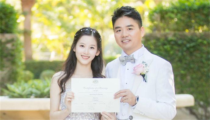 曝奶茶妹妹招助理