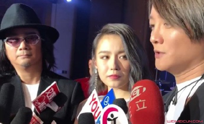 飞儿乐队新主唱Lydia