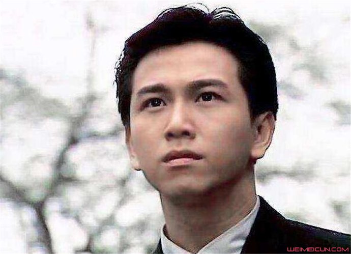温兆伦年轻照片 温兆伦年轻照片