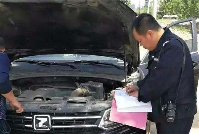 酒驾逃逸父亲举报