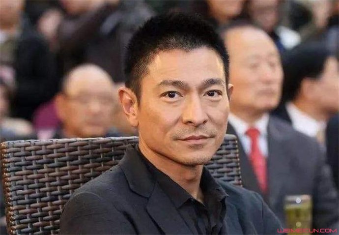 刘德华否认太太怀孕 刘德华否认太太怀孕