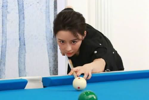 潘晓婷秀球技 潘晓婷秀球技