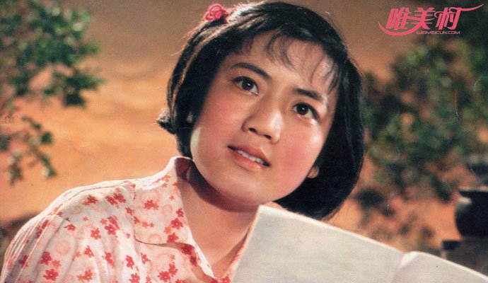 演员李秀明
