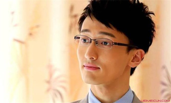 王传君 王传君