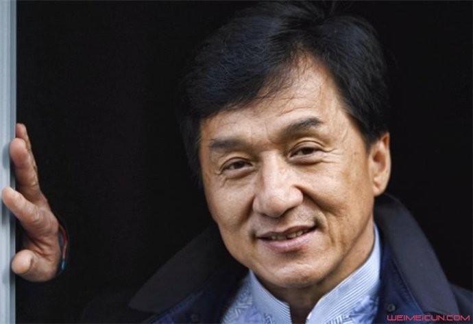 成龙原名叫什么 成龙原名叫什么