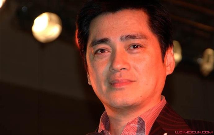 汤镇业和汤镇宗是双胞胎吗 汤镇业和汤镇宗是双胞胎吗