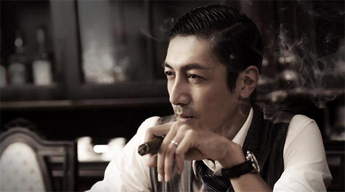 张鲁一老婆谢佳易什么来头