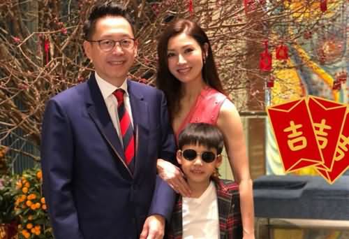李嘉欣一家三口 李嘉欣一家三口