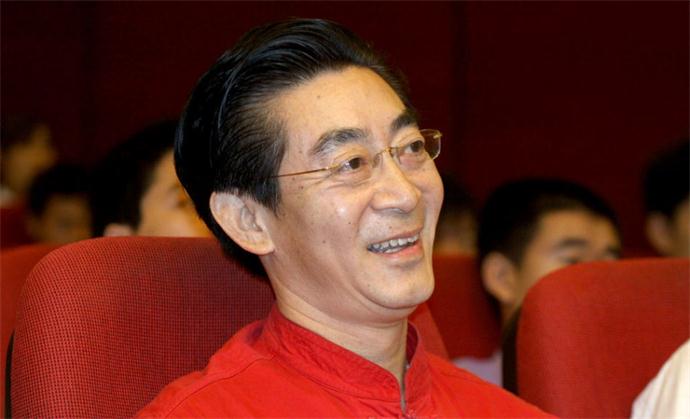 六小龄童住院