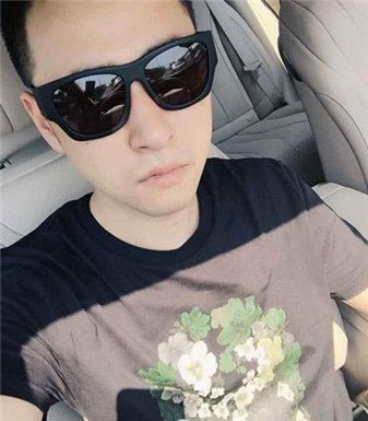 斗鱼钱小佳真有钱吗 有什么背景来历