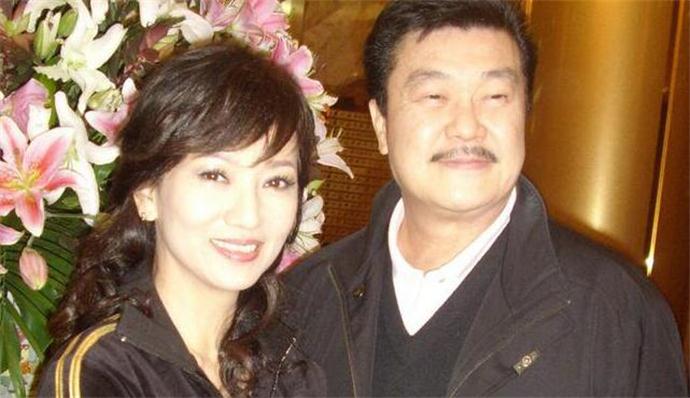 赵雅芝现任老公黄锦燊