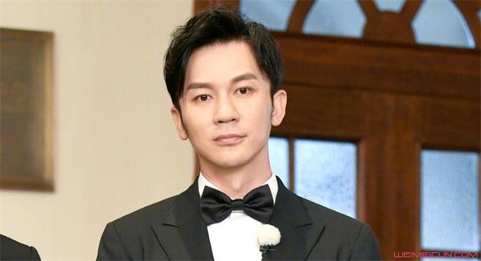 李晨被曝摘婚戒 李晨被曝摘婚戒