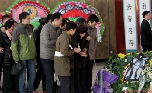 邱园园孩子现在状况