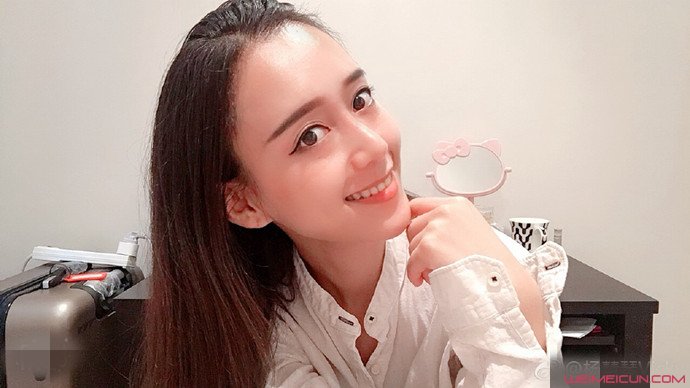 美女聊学习成网红