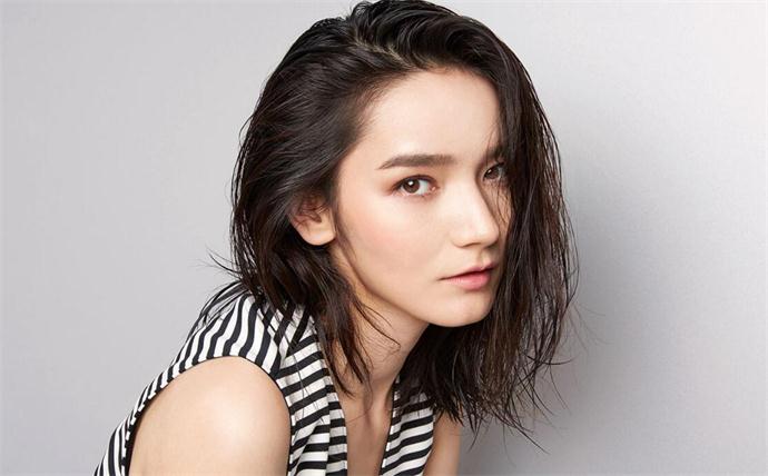 代斯个人资料照片