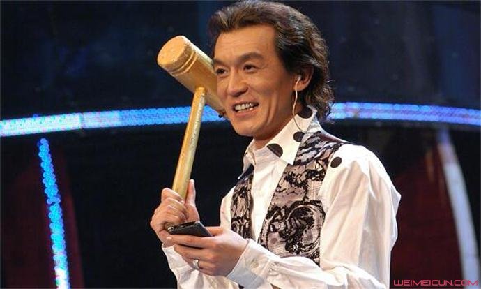 李咏砸金蛋 李咏砸金蛋