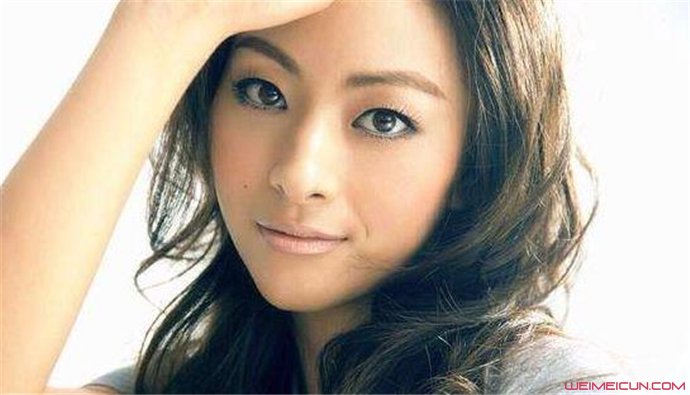 温兆伦老婆多大 温兆伦老婆多大