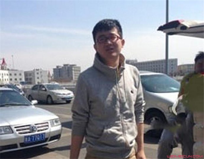 解小亮是谁个人资料